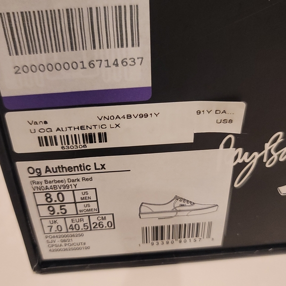 Vans Burgundy Sneakers with Checkered Laces - Picture 10 of 10